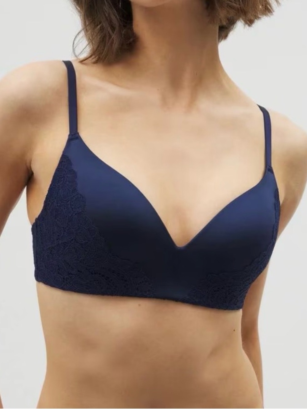 NWT Soma Stunning Wireless Navy Blue Lace Trim Wireless Push Up Bra 36C